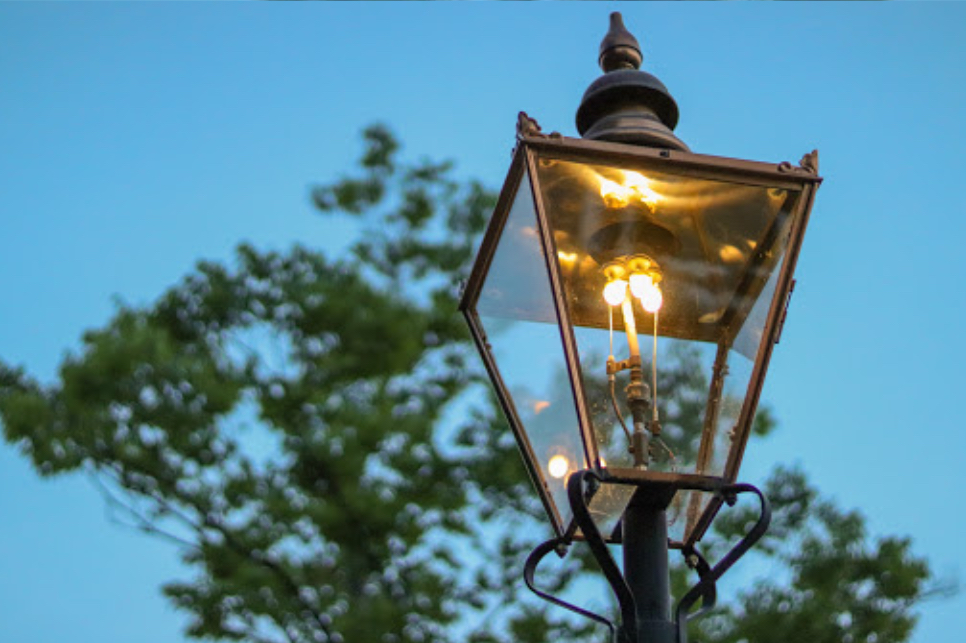 다른 색의 가스 램프