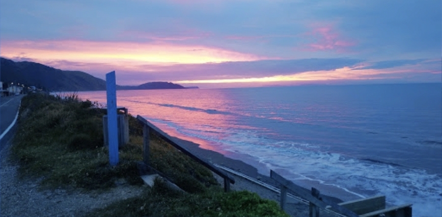 파에카카리키 해변