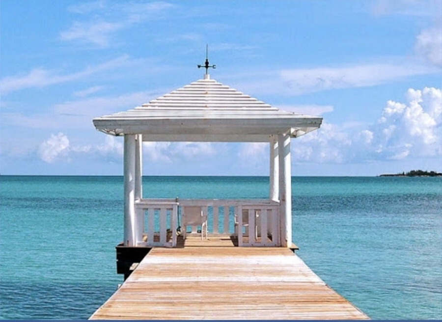 해변 리조트 정자